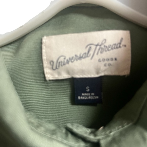 Universal Thread Dark Olive Button-Front Utility Top - Picture 3 of 4